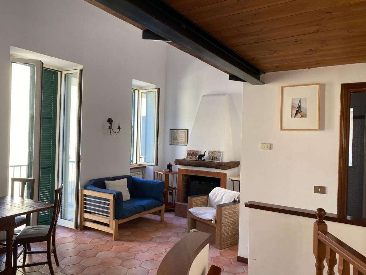 Apartament La Luce Del Borgo Castel Gandolfo Zewnętrze zdjęcie